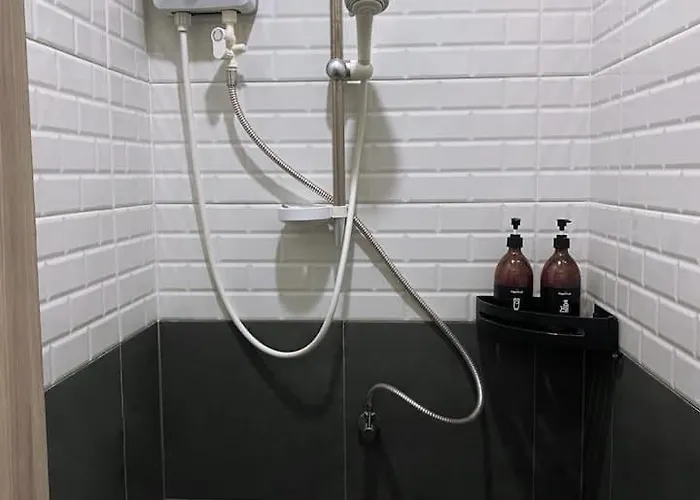 4br 8pax Near Bts Mochit Mrt Chatuchak Union Mall *